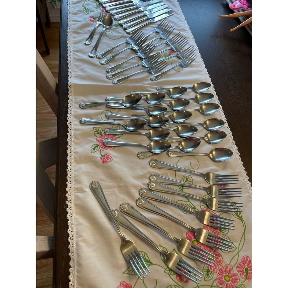 Cambridge Stainless SHELL Pattern Flatware Set/Pieces